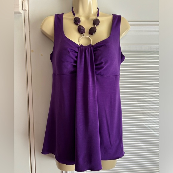 Beautiful purple sleeveless top with “necklace” attached - Picture 1 of 3